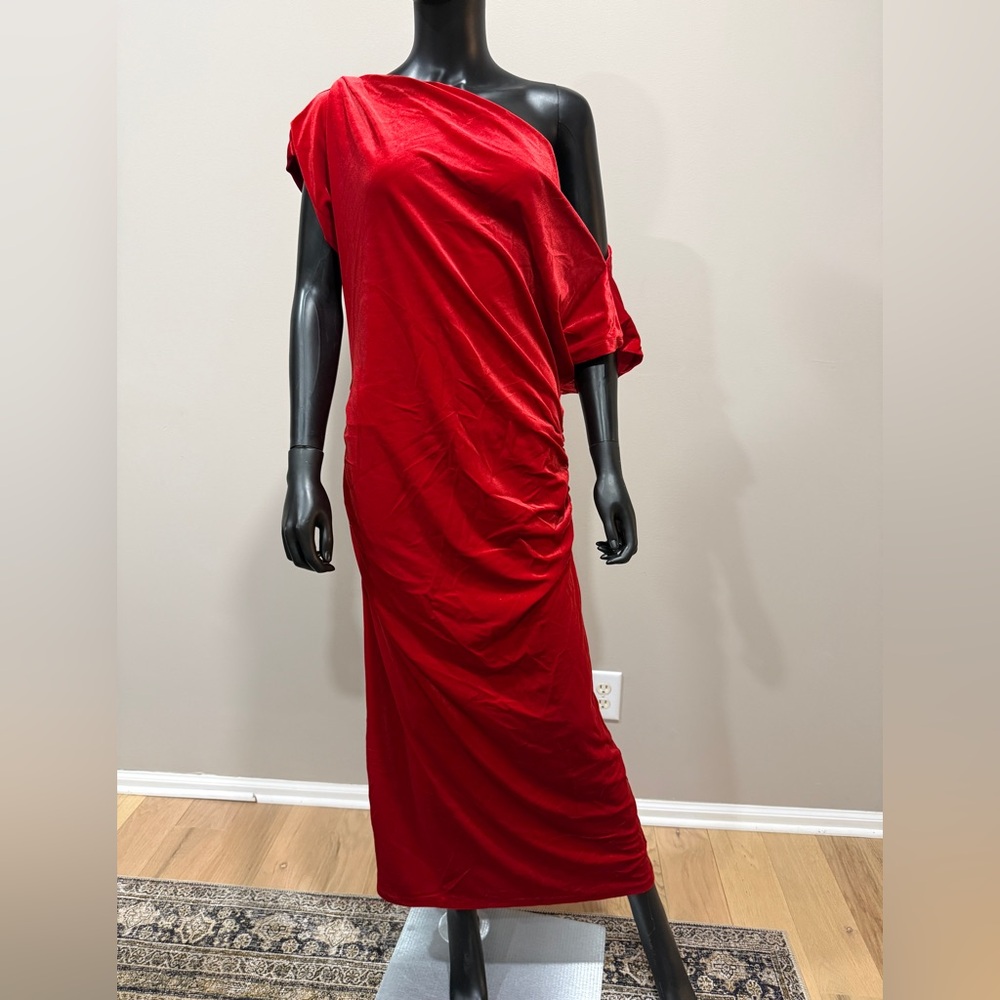 Gibson Latimer One Shoulder Velvet Red Dress